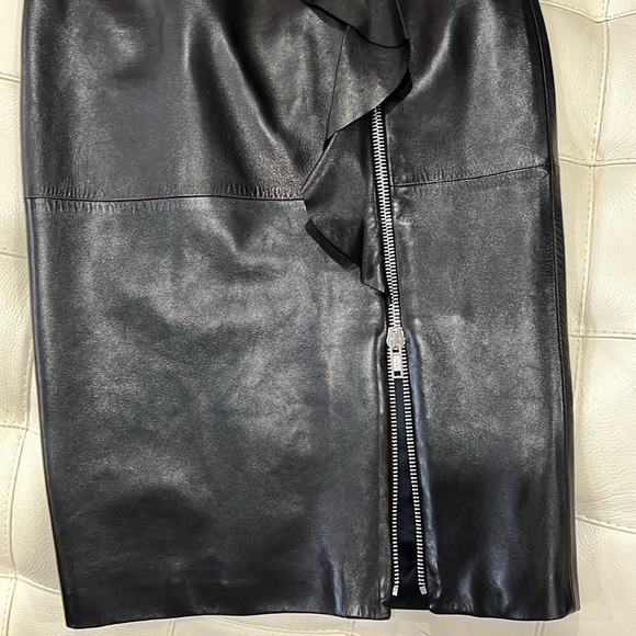 Givenchy Black Leather Midi Skirt - Size 4- Luxury Designer - Picture 10 of 12